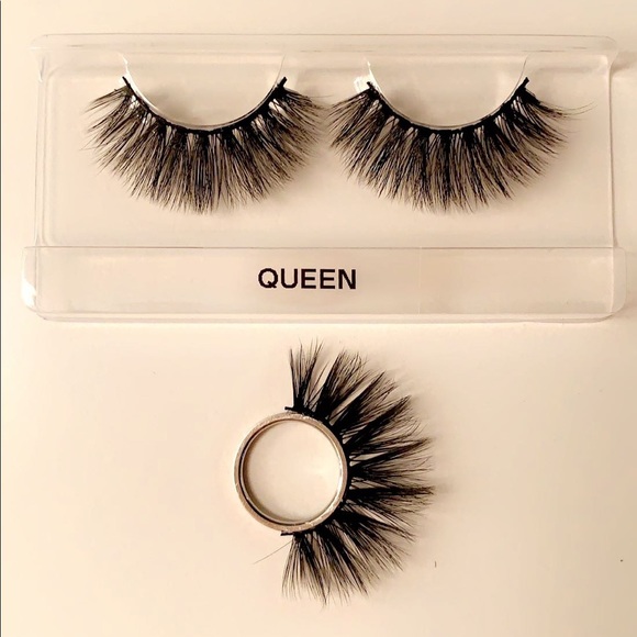 Lashes - Picture 7 of 14